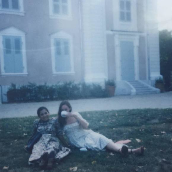 Meet your Posher, Alexi - Picture 1 of 1